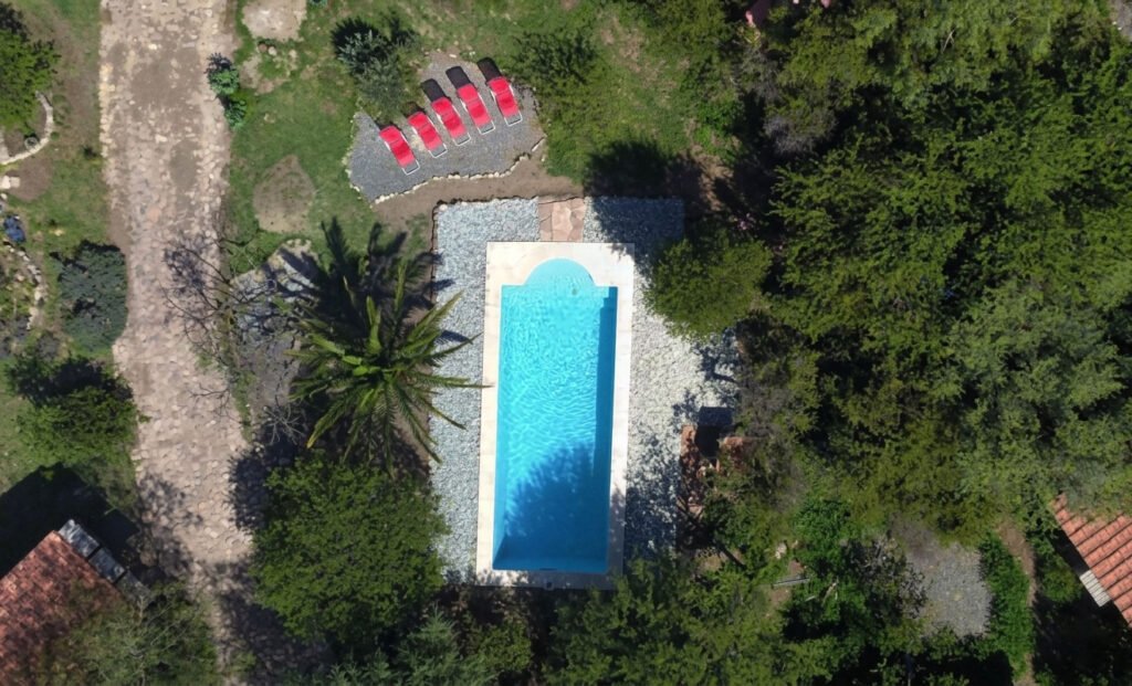 piscina complejo cabanas atardeceres